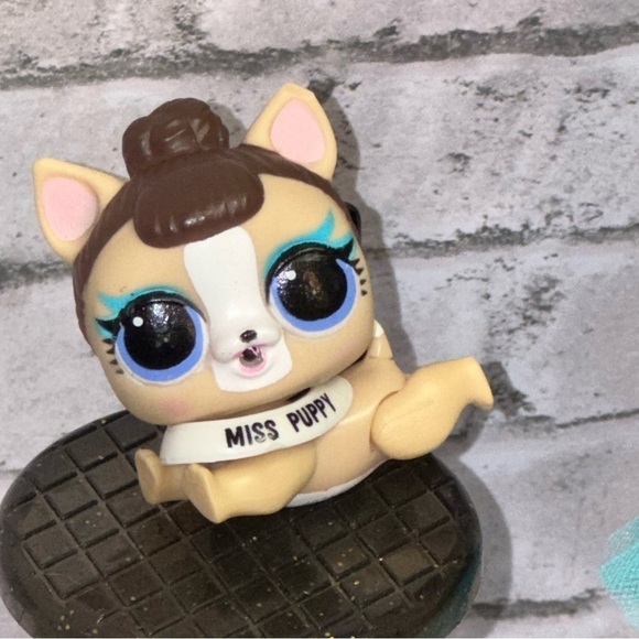 L.O.L. Surprise! LOL Surprise OMG Miss Glam Doll & Miss Puppy Pet Big Sis Pup - Picture 3 of 12